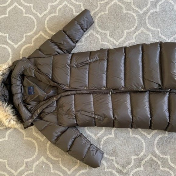 Moncler Down w/ Fur Hood Women's Puffer Coat - Picture 1 of 5